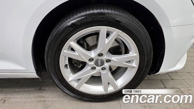 Audi A4 (B9) Premium, 2018 все фото