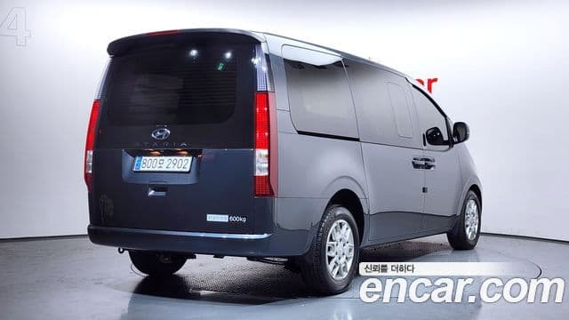 Hyundai Staria Modern, 2024 2