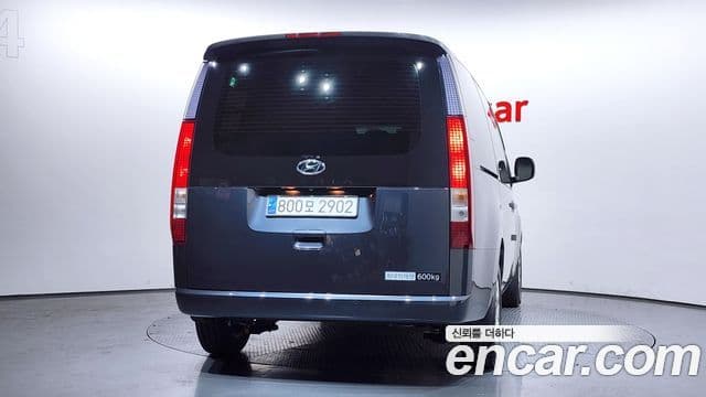 Hyundai Staria Modern, 2024 4