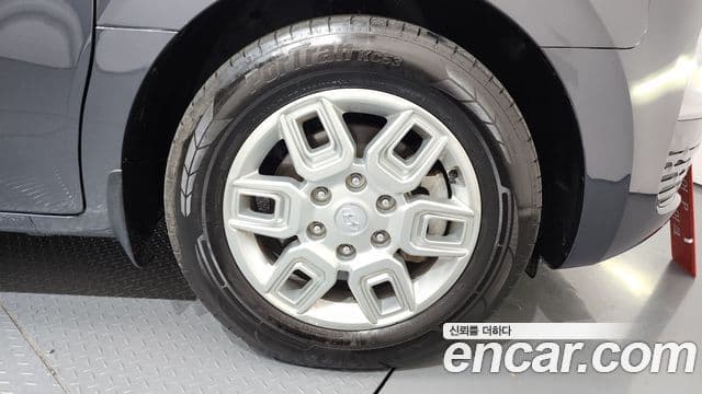 Hyundai Staria Modern, 2024 все фото