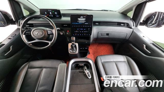 Hyundai Staria Modern, 2024 7