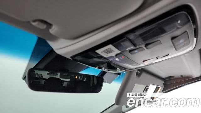 Hyundai Staria Modern, 2024 19