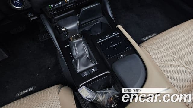 Lexus ES300h 7세대 Luxury, 2019 9