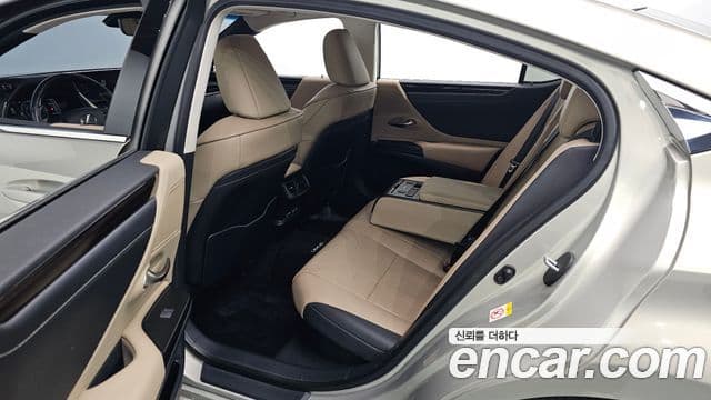 Lexus ES300h 7세대 Luxury, 2019 12