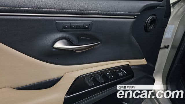 Lexus ES300h 7세대 Luxury, 2019 18