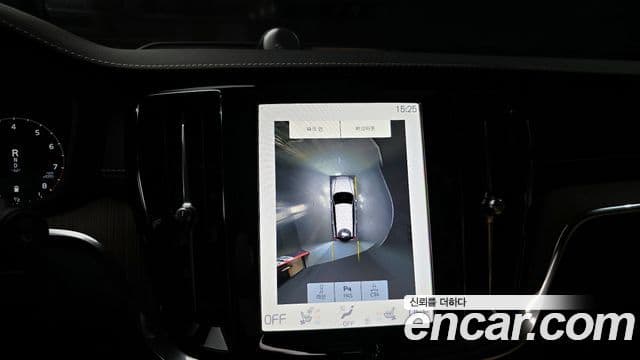 Volvo V60 Cross Country 2세대 B5 Pro AWD, 2021 14