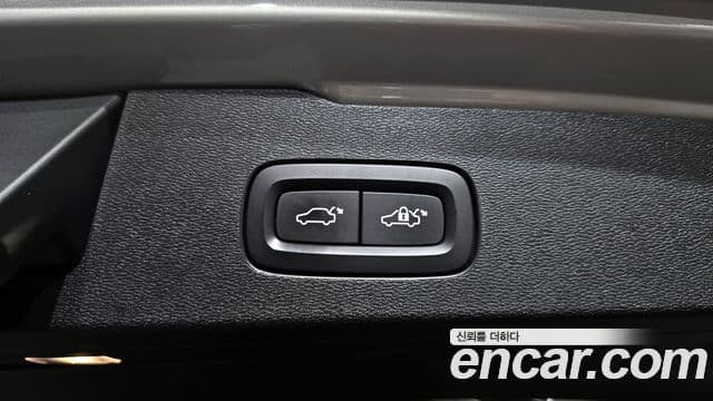 Volvo V60 Cross Country 2세대 B5 Pro AWD, 2021 20