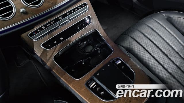 Mercedes-Benz E-класс W213 Exclusive, 2022 17