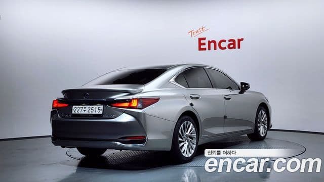 Lexus ES300h 7세대 Luxury Plus, 2021 2