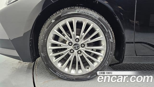 Toyota 아발론 5세대, 2020 все фото