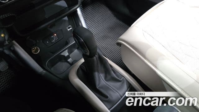 Ситроен / DS C3 Эйркросс (Aircross) 1.5 BlueHDi Feel (название комплектации), 2020 9