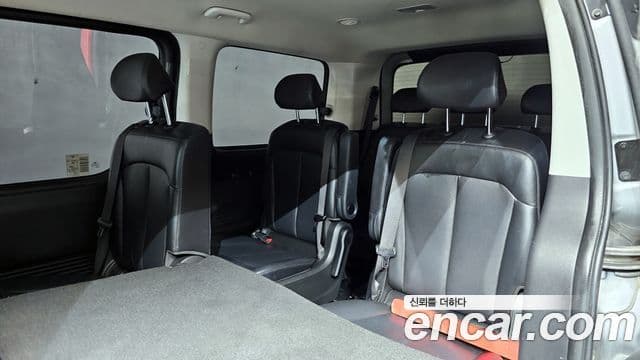 Hyundai Staria Modern, 2023 13