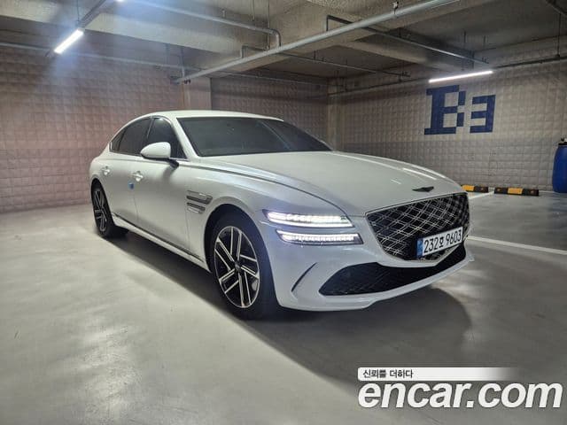 Genesis G80 (RG3) бензин 2.5 турбо 2WD, 2026 1