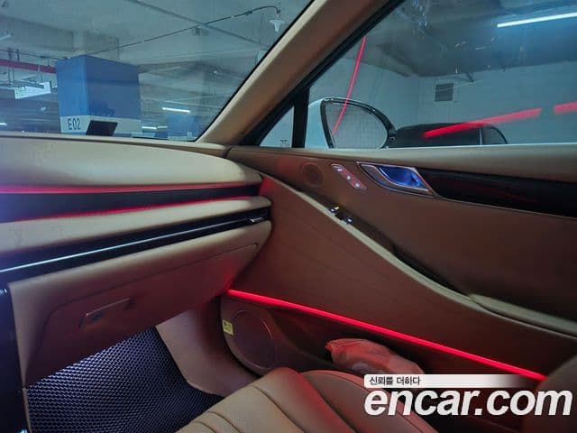 Genesis G80 (RG3) бензин 2.5 турбо 2WD, 2026 12