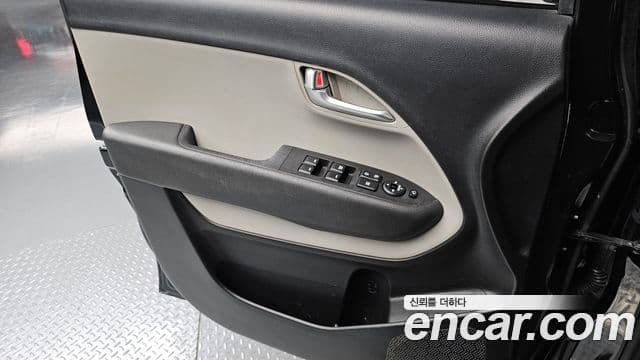 Kia Ray Luxury, 2015 14