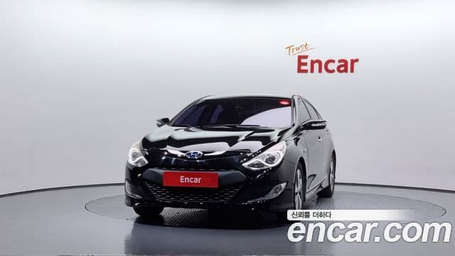 Hyundai Sonata гибрид Royal, 2012 3