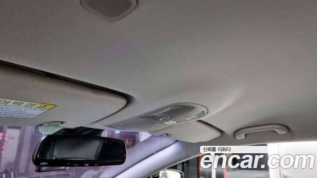 Hyundai Sonata гибрид Royal, 2012 20