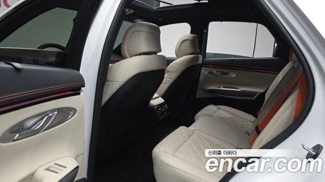 Genesis GV70, 2025 12