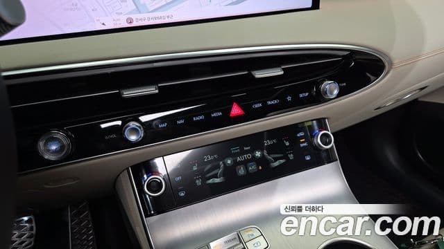 Genesis GV70, 2025 18