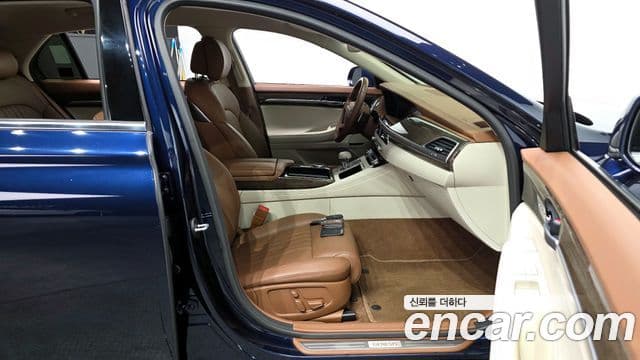 Genesis G90 Luxury, 2021 11