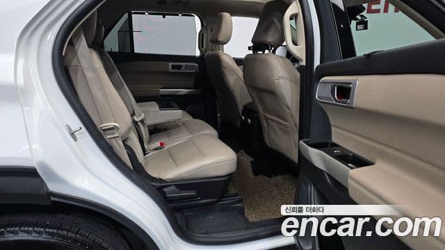 Ford Explorer 6세대 2.3 Limited 4WD, 2021 12
