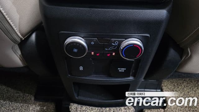 Ford Explorer 6세대 2.3 Limited 4WD, 2021 18