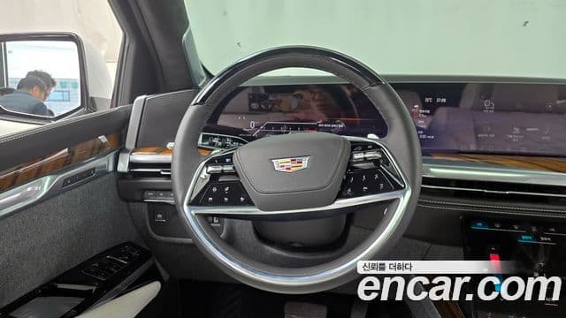 Cadillac Escalade 5세대 ESV Sport Platinum, 2025 13