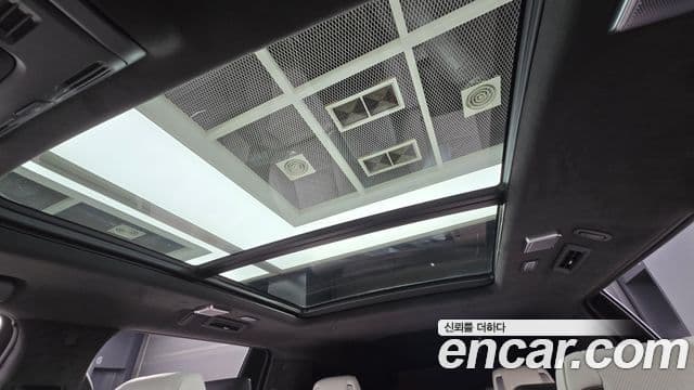 Cadillac Escalade 5세대 ESV Sport Platinum, 2025 18