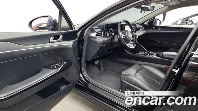 Kia K5 3세대 Prestige, 2022 10