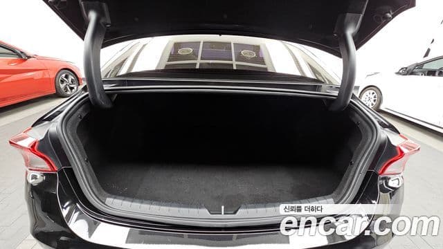 Kia K5 3세대 Prestige, 2022 20