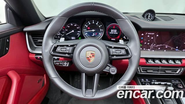 Porsche 911 (992) Carrera кабриолет, 2024 13