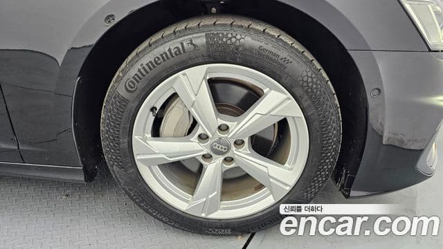 Audi A6 (C8), 2020 все фото