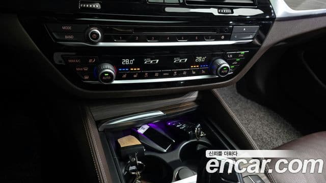 BMW 5시리즈 (G30) 530i Luxury Plus, 2018 17