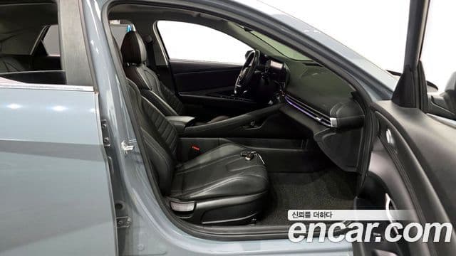 Hyundai Avante (CN7) Inspiration, 2021 11