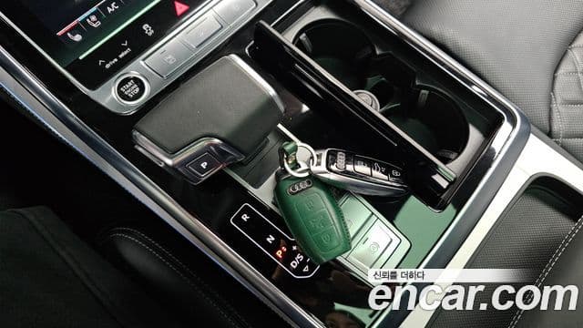 Audi Q8 (4M) Premium, 2023 9