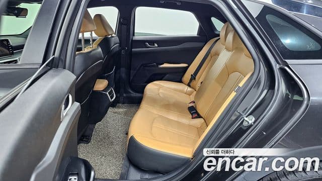 Kia K5 3세대 Prestige, 2020 11