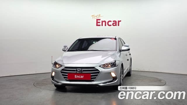 Hyundai Avante AD 1.6 GDI Value Plus, 2017 3