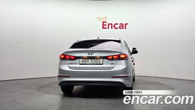 Hyundai Avante AD 1.6 GDI Value Plus, 2017 4