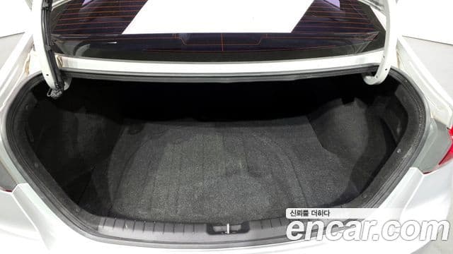 Hyundai Avante AD 1.6 GDI Value Plus, 2017 20