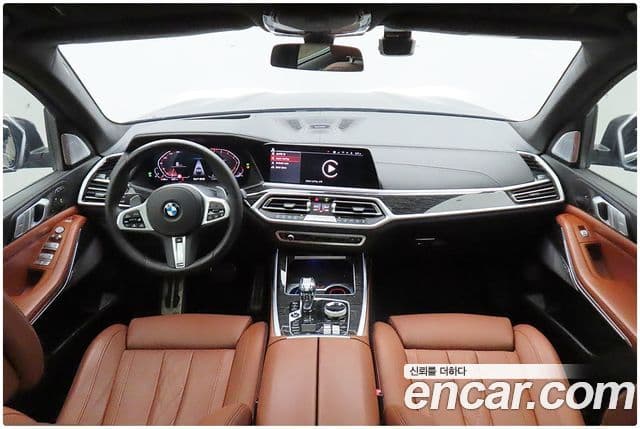 BMW X7 (G07) xDrive 40i M Sport 6인승, 2022 7
