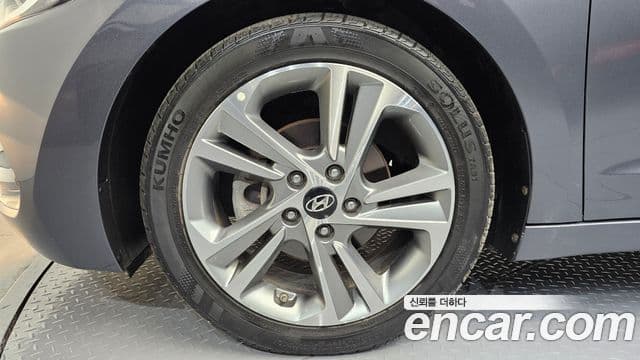 Hyundai Avante AD 1.6 GDI Value Plus, 2017 все фото