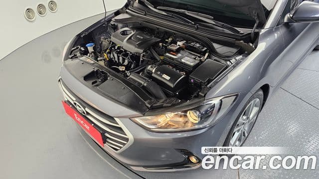 Hyundai Avante AD 1.6 GDI Value Plus, 2017 6