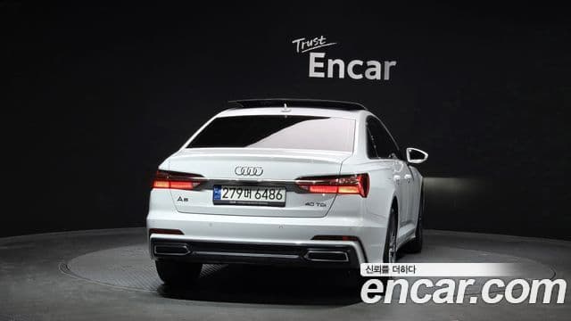 Audi A6 (C8) Premium, 2023 4