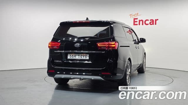 Kia The / новый New Carnival Special, 2019 4