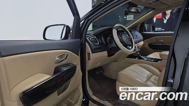 Kia The / новый New Carnival Special, 2019 10