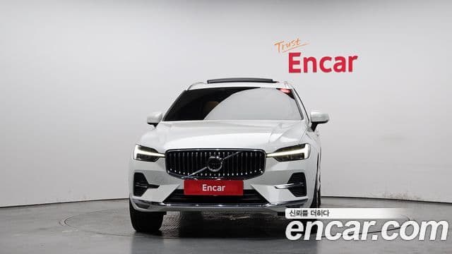 Volvo XC60 2세대 B6 Inscription, 2022 3