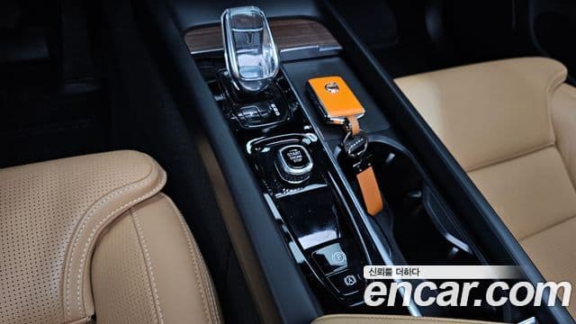 Volvo XC60 2세대 B6 Inscription, 2022 9