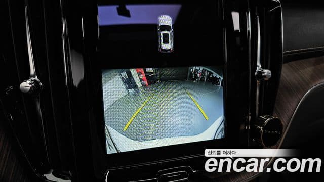 Volvo XC60 2세대 B6 Inscription, 2022 16