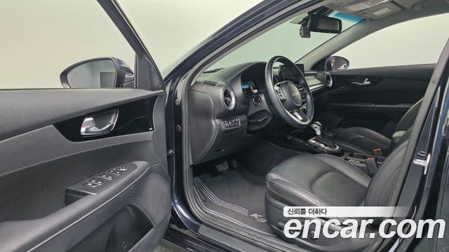 Kia The / новый New K3 2세대 Noblesse, 2022 11