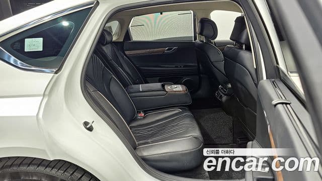 Genesis G80 (RG3) бензин 2.5 турбо AWD, 2022 11